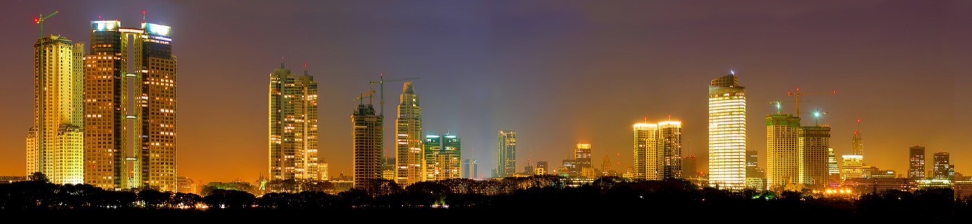 El skyline de Puerto Madero en Buenos Aires de noche